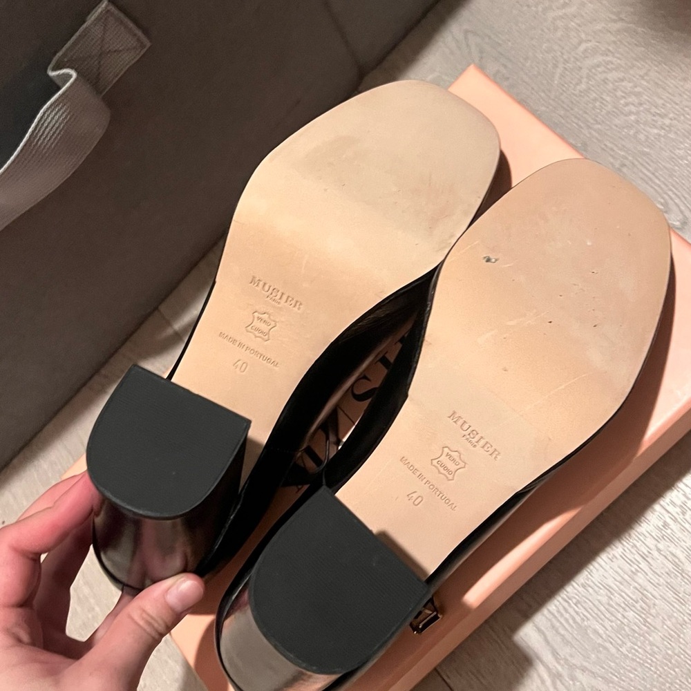 Musier Paris Minimal Black Leather Mary Jane Heels Size 40 - Picture 3 of 3